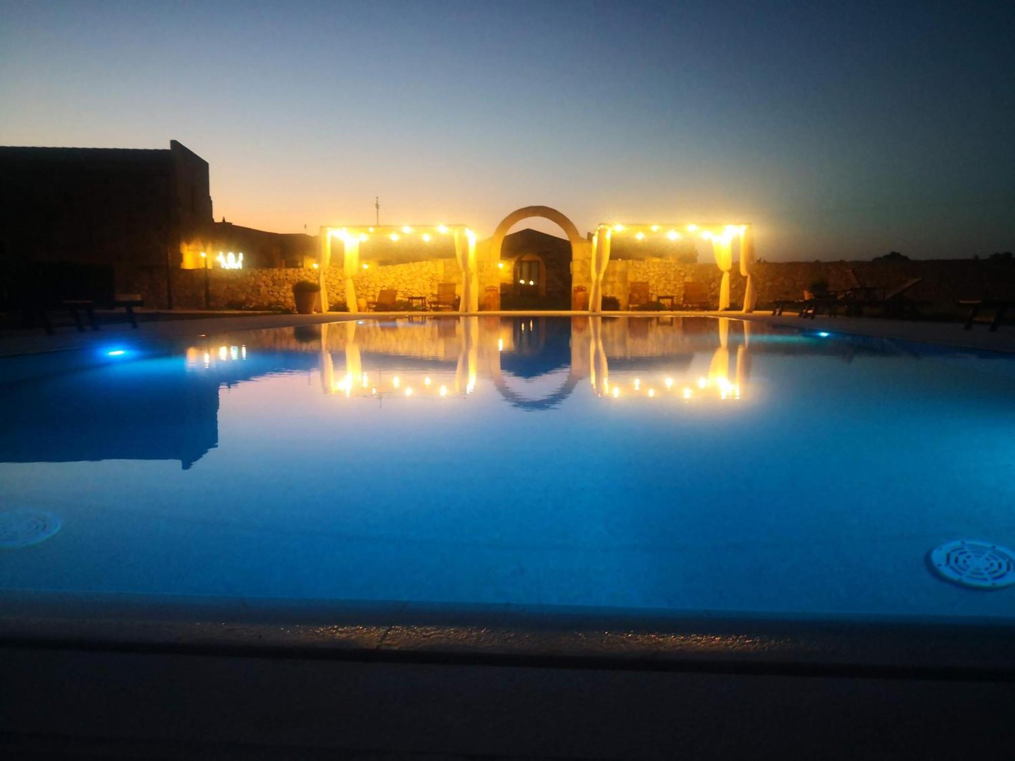 Agriturismo Masseria Quaremme Carpignano Salentino Eksteriør billede