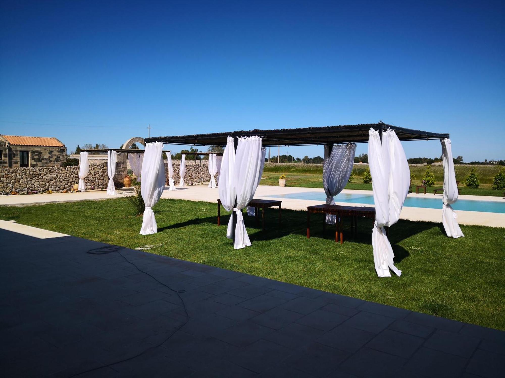 Agriturismo Masseria Quaremme Carpignano Salentino Eksteriør billede