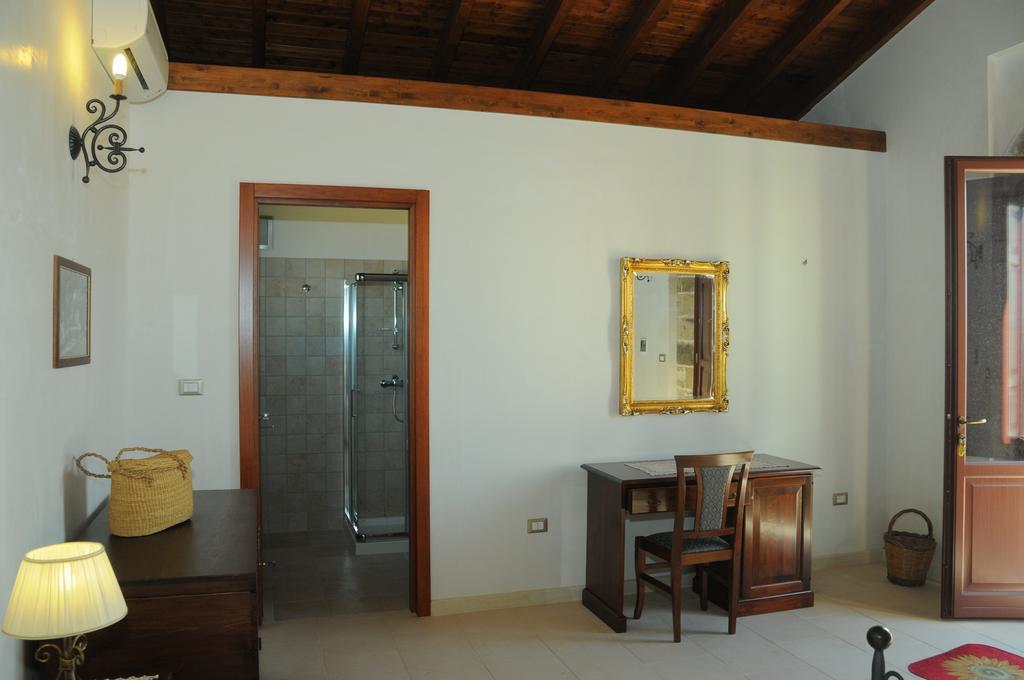 Agriturismo Masseria Quaremme Carpignano Salentino Værelse billede
